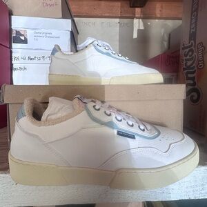 Ekin/Ekn Women's White, Pink & Blue Sneakers